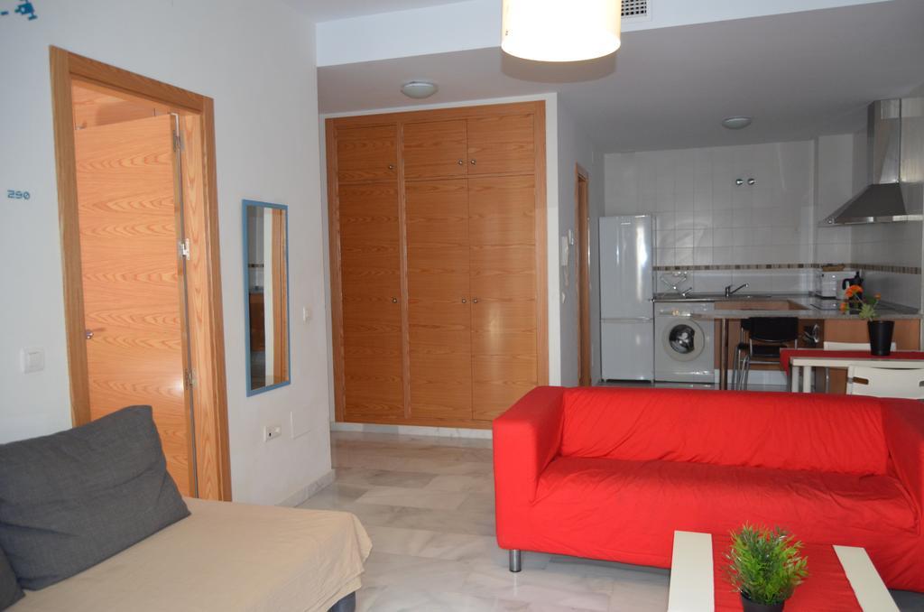 Apartamentos Canasteros Малага Экстерьер фото