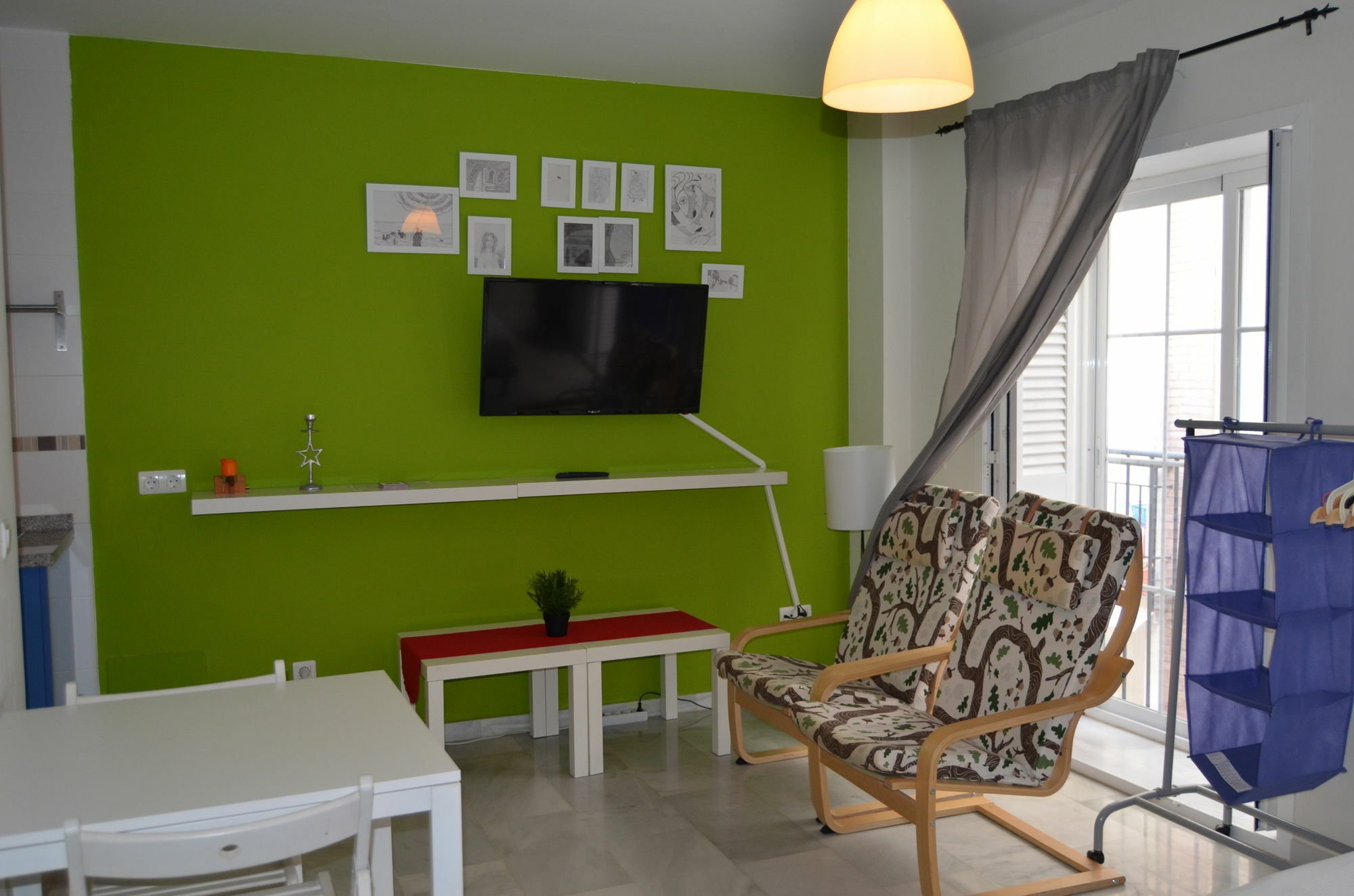 Apartamentos Canasteros Малага Экстерьер фото