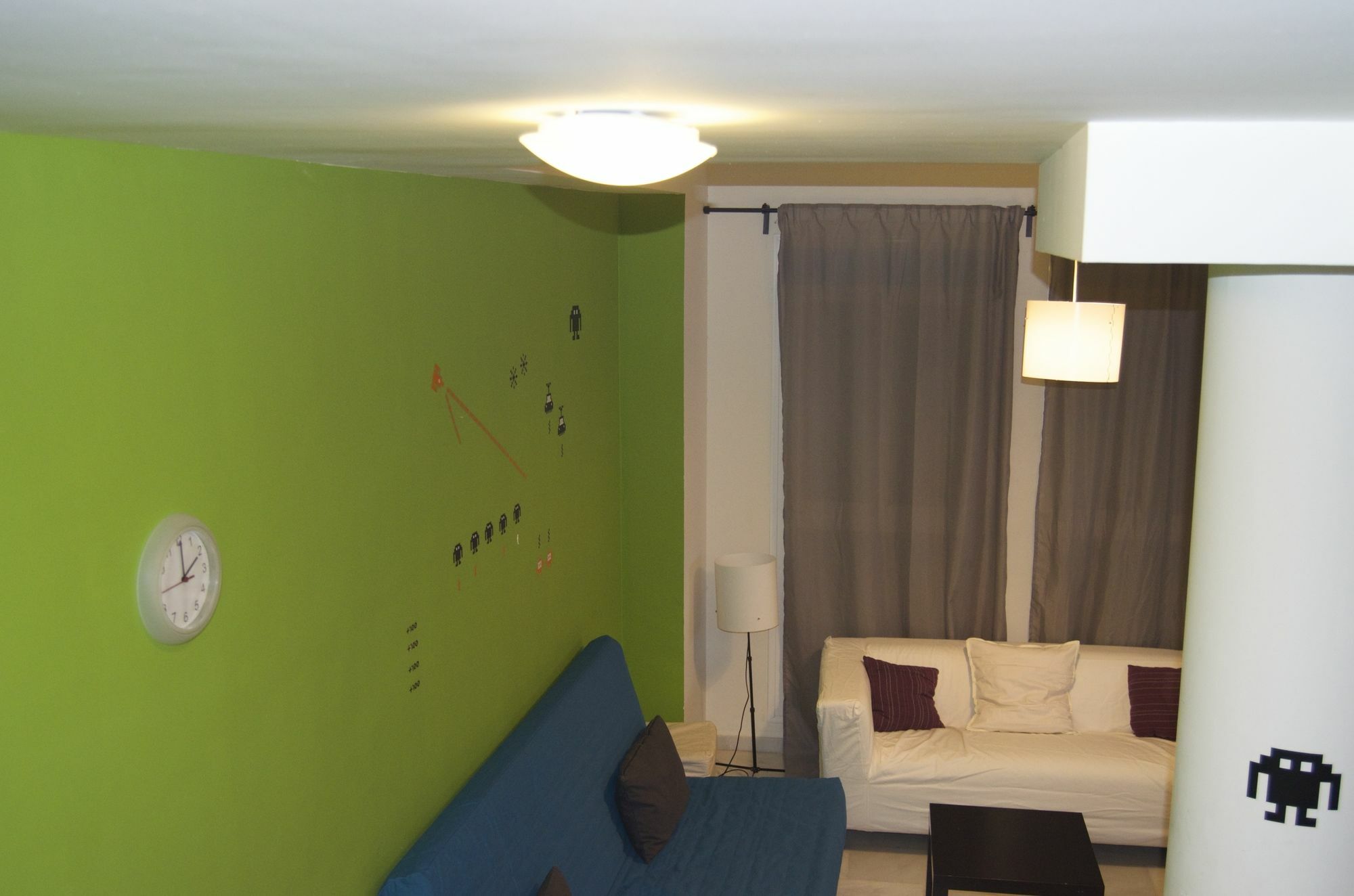 Apartamentos Canasteros Малага Экстерьер фото